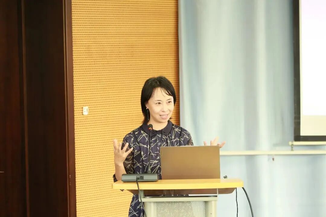 皇冠博彩